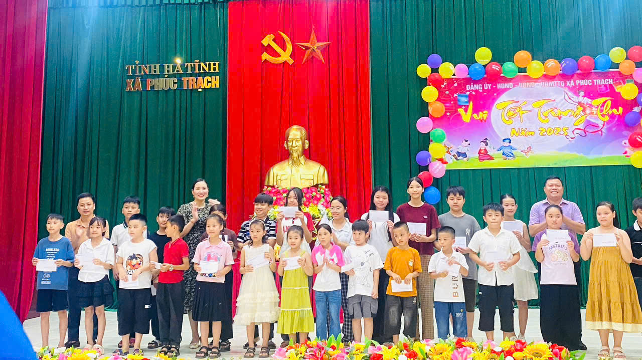 XÃ PHÚC TRẠCH TỔ CHỨC CHƯƠNG TRÌNH “VUI TẾT TRUNG THU” NĂM 2025