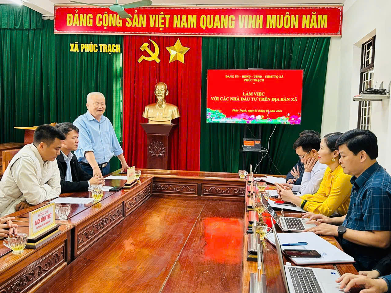 PHÚC TRẠCH LÀM VIỆC VỚI CÁC NHÀ ĐẦU TƯ VỀ DỰ ÁN TRUNG TÂM THƯƠNG MẠI VÀ DU LỊCH CỘNG ĐỒNG