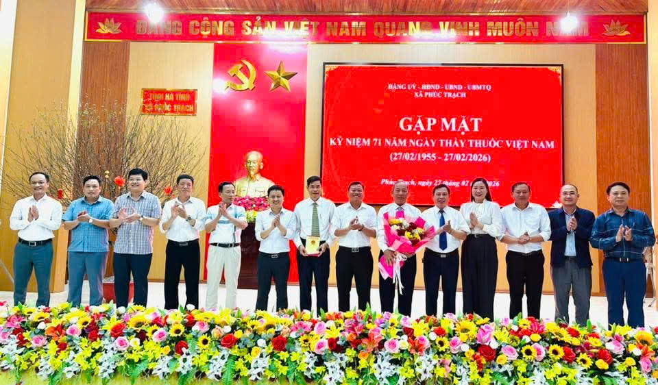 XÃ PHÚC TRẠCH TỔ CHỨC GẶP MẶT KỶ NIỆM 71 NĂM NGÀY THẦY THUỐC VIỆT NAM (27/02/1955 – 27/02/2026)