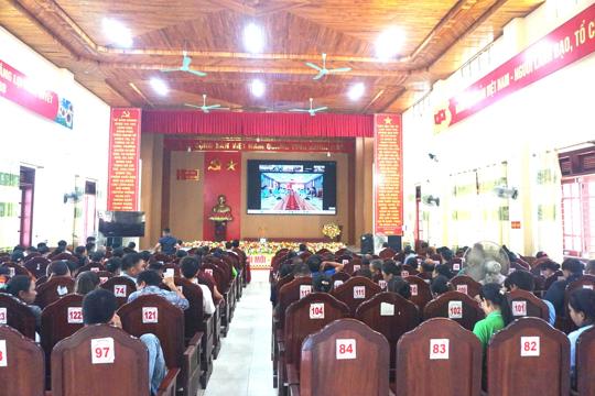  Ủy ban nhân dân xã tổ chức Hội nghị triển khai Cuộc thi trực tuyến “Thuế với người dân và doanh nghiệp” trên địa bàn xã.