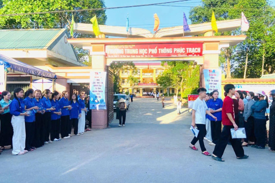 Tuổi trẻ phúc Trạch đồng hành cùng sĩ tử trong kỳ thi tuyển sinh vào lớp 10 THPT năm 2026-2027. 
