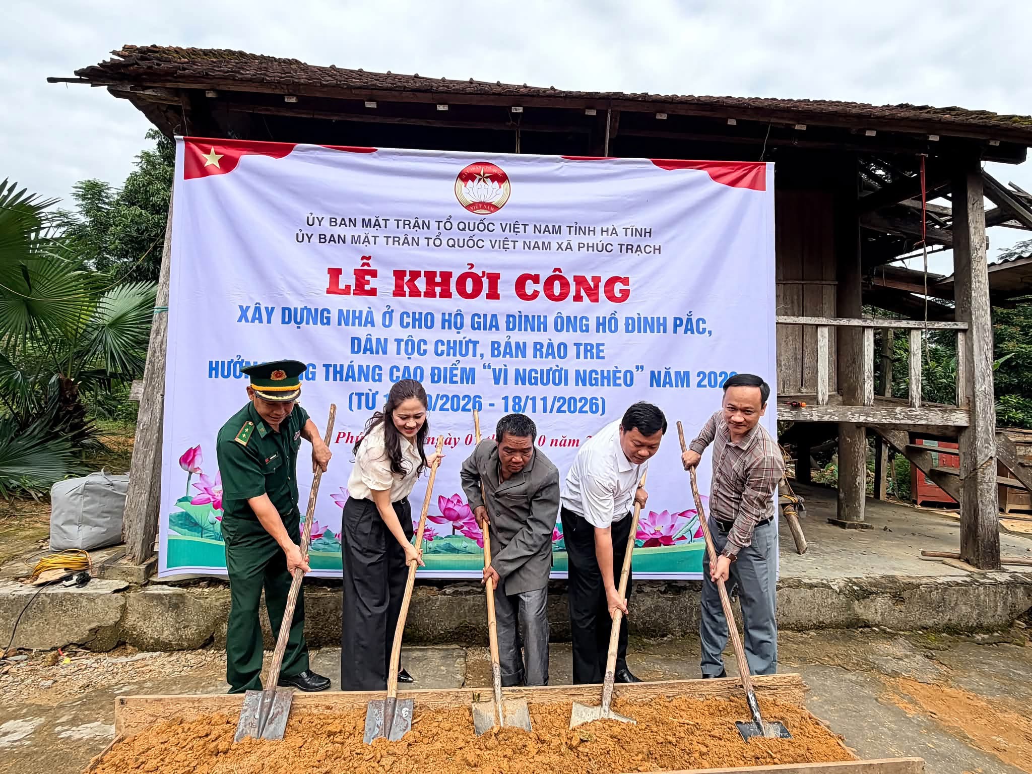 Phúc Trạch khởi công xây dựng nhà ở cho hộ nghèo người Chứt tại bản Rào Tre