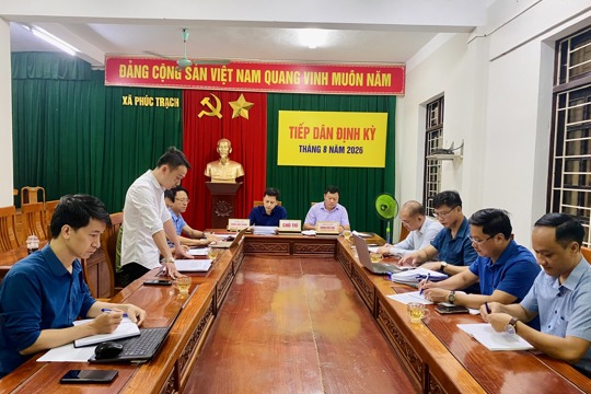 Lãnh đạo xã Phúc Trạch tổ chức tiếp công dân định kỳ tháng 8 