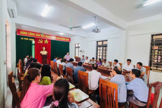 UBND xã Phúc Trạch tổ chức gặp mặt, làm việc về công tác điều chuyển viên chức giáo dục